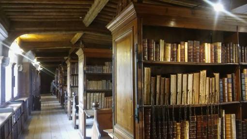 wells chain library